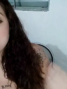 Sweet-diamondxxx online show from December 5, 2024, 10:23 pm