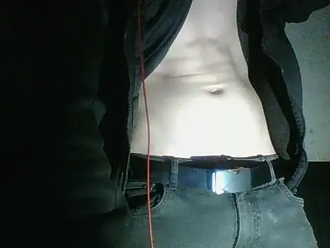 manuelsixnine01 online show from April 24, 2026, 8:22 pm