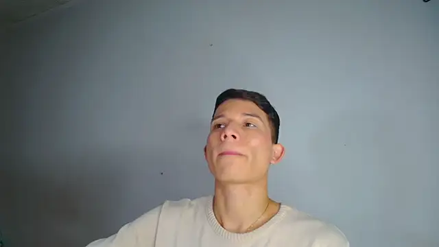 bryamer 19 online show from February 24, 2025, 11:19 pm