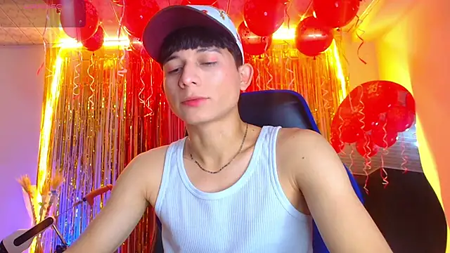 bryamer 19 online show from September 21, 2025, 1:29 am