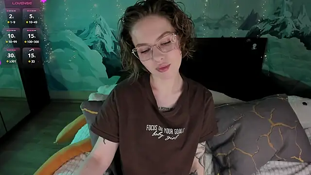 Natural pussy online show from January 19, 2025, 5:58 am