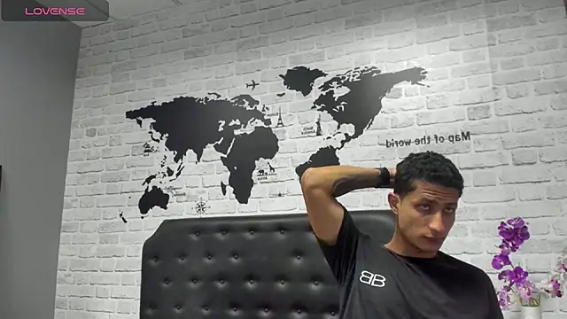 pepe joness online show from February 9, 2025, 1:14 pm