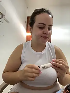 Im Amelia online show from October 3, 2025, 10:07 pm