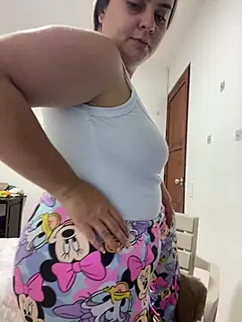 Im Amelia online show from April 21, 2026, 1:42 am