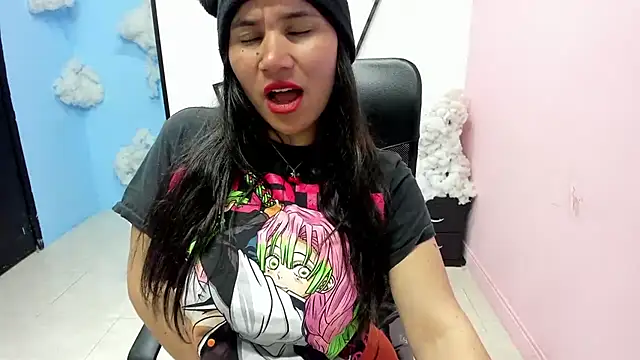 Saylor Lee22 online show from September 25, 2025, 4:05 am