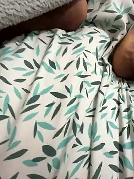 Oorgazmic online show from December 4, 2024, 3:43 pm