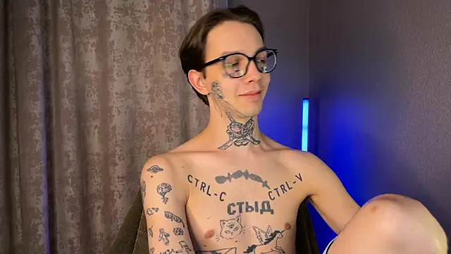 anahori  simon online show from February 21, 2025, 9:32 pm