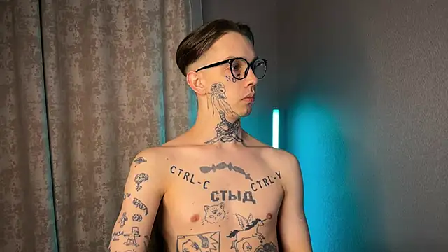 anahori  simon online show from February 26, 2025, 6:00 pm