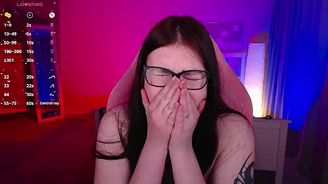 Arizonaa Muse online show from March 1, 2025, 3:32 am