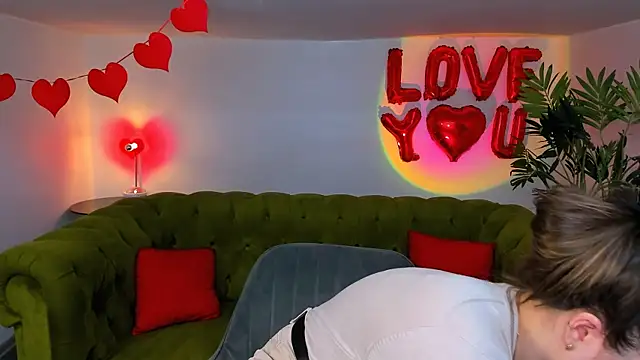  Sun Shy  online show from February 13, 2025, 1:05 pm