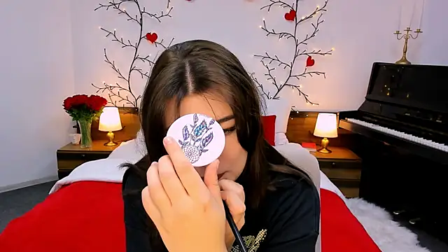  Sun Shy  online show from September 19, 2025, 8:20 pm