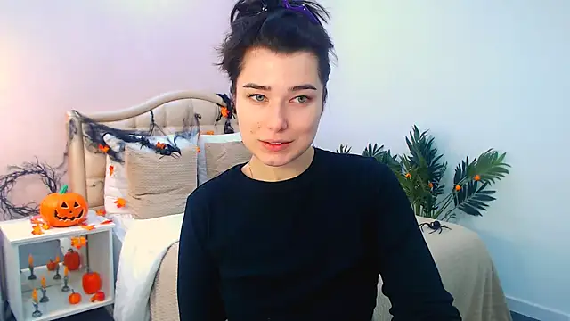  Sun Shy  online show from November 12, 2025, 1:22 pm