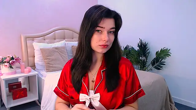  Sun Shy  online show from December 5, 2025, 1:20 pm