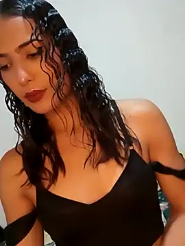 Lanna hott  online show from February 27, 2025, 7:37 pm