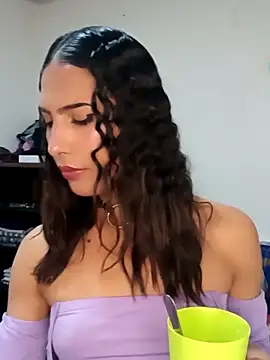 Lanna hott  online show from March 7, 2025, 4:11 pm