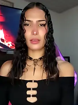 Lanna hott  online show from October 4, 2025, 11:08 am