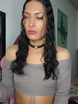 Lanna hott  online show from May 25, 2026, 12:00 pm