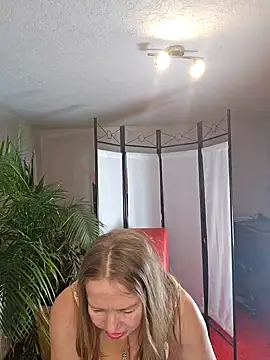 Supertitten95DD online show from February 9, 2025, 6:05 pm