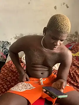 Snapshot of bad-boy-2002 chatting on January 30, 2025, 11:22 am bad-boy-2002 online show from January 30, 2025, 11:22 am