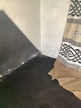 Snapshot of bad-boy-2002 chatting on February 5, 2025, 11:23 am bad-boy-2002 online show from February 5, 2025, 11:23 am