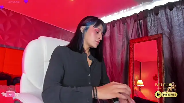 Valkiria ponce online show from December 30, 2024, 1:47 pm