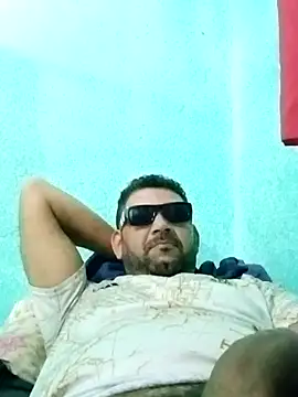 Snapshot of douglasafado69 chatting on May 22, 2026, 4:41 am douglasafado69 online show from May 22, 2026, 4:41 am