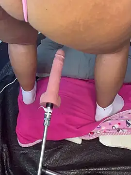 Lilithcaballero online show from March 12, 2025, 5:24 am