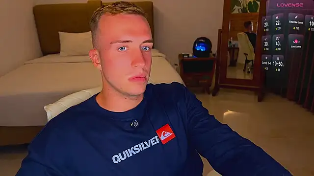 tommy cumfinger online show from October 21, 2025, 11:22 am