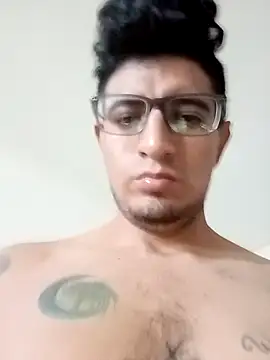 ale3J4a online show from October 30, 2025, 7:03 pm