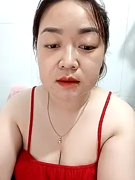 VyOanh2K online show from February 19, 2025, 1:06 pm