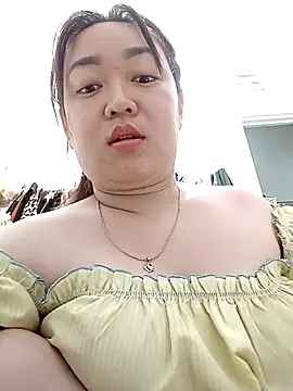 VyOanh2K online show from February 20, 2025, 1:30 pm