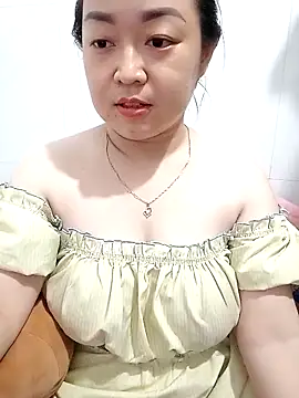 VyOanh2K online show from March 1, 2025, 5:27 pm