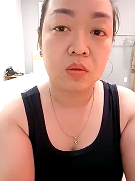 VyOanh2K online show from March 21, 2025, 9:01 am