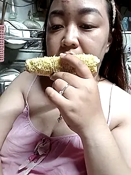 VyOanh2K online show from September 24, 2025, 12:41 pm