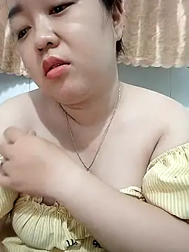 VyOanh2K online show from October 8, 2025, 9:18 am