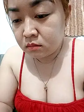 VyOanh2K online show from November 17, 2025, 2:56 pm