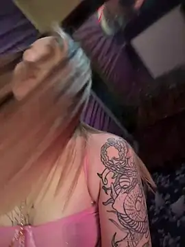 Snapshot of Rimmahottes chatting on February 1, 2025, 12:18 am Rimmahottes online show from February 1, 2025, 12:18 am