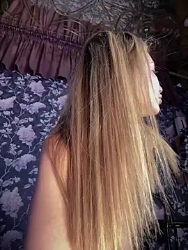 Snapshot of Rimmahottes chatting on March 2, 2025, 12:09 am Rimmahottes online show from March 2, 2025, 12:09 am