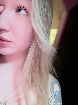 Snapshot of Rimmahottes chatting on October 2, 2025, 12:17 am Rimmahottes online show from October 2, 2025, 12:17 am