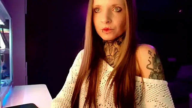 InesGold online show from February 15, 2025, 9:15 pm