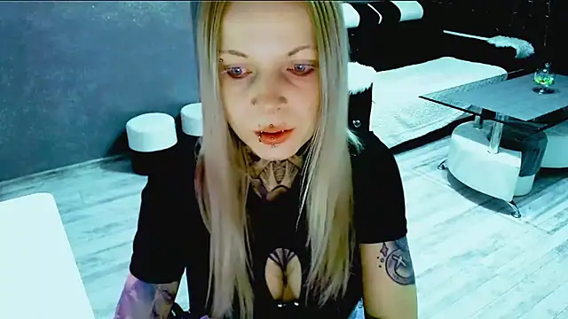 InesGold online show from October 29, 2025, 8:16 am