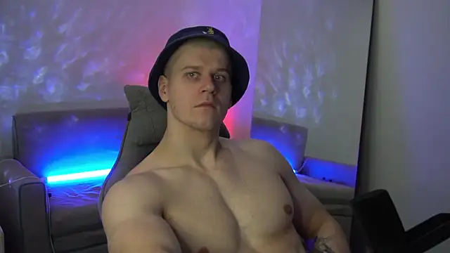 Bruno Banani online show from September 8, 2025, 3:44 pm