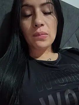 Sara luna  online show from December 9, 2024, 11:24 pm