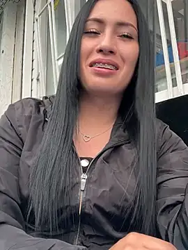 Sara luna  online show from March 21, 2025, 10:39 pm