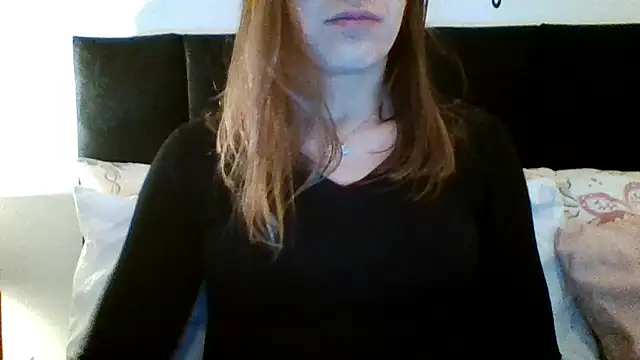 Shy Runner online show from July 17, 2026, 1:45 am