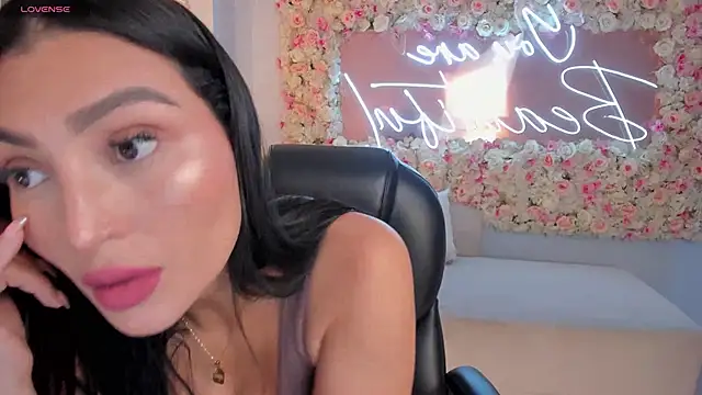 AbbyDalton online show from March 12, 2025, 11:09 am