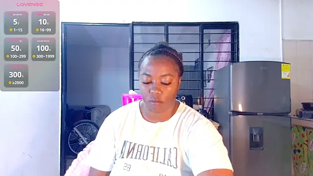 CiaraEbony online show from February 14, 2025, 8:21 am