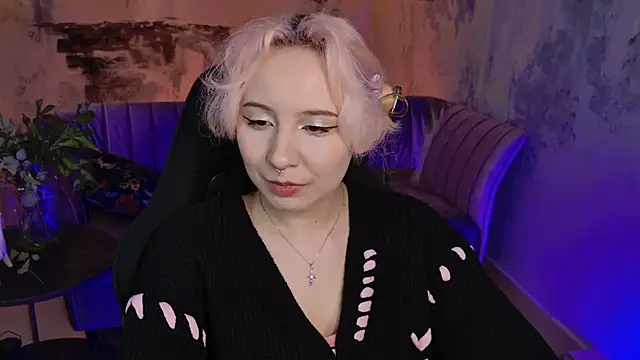 JasmineMilko online show from February 11, 2025, 8:15 am