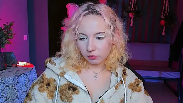 JasmineMilko online show from February 23, 2025, 11:11 am