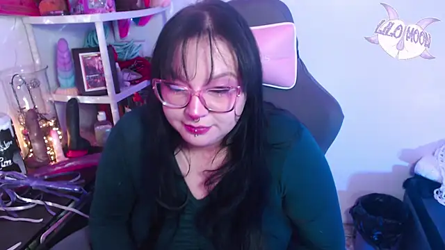 LiloMoon69 online show from January 7, 2025, 6:05 am